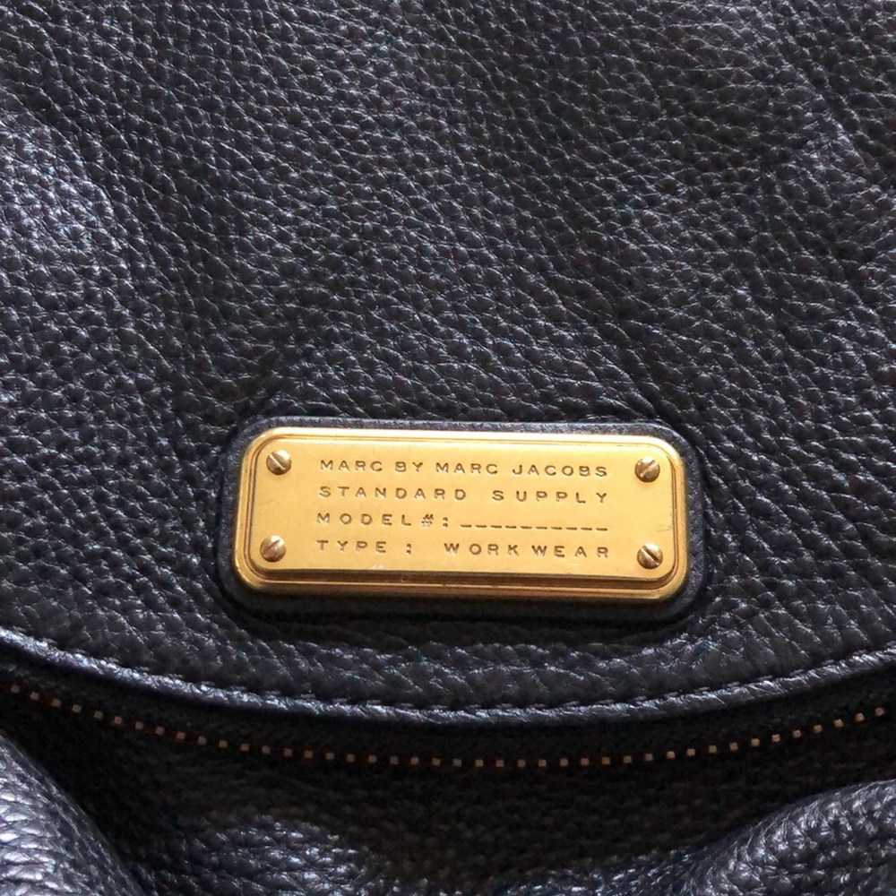Purse - Picture 2 of 5